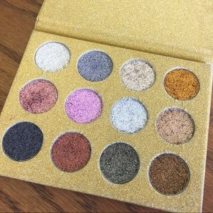 Pressed glitter pallet